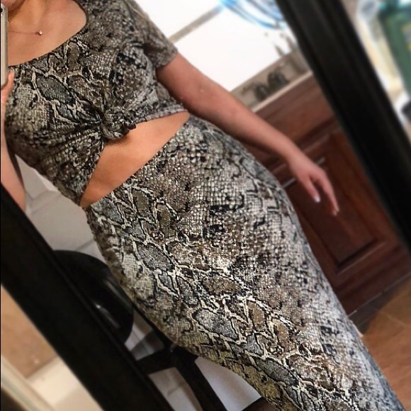 Dresses & Skirts - Snake print long skirt and shirt set